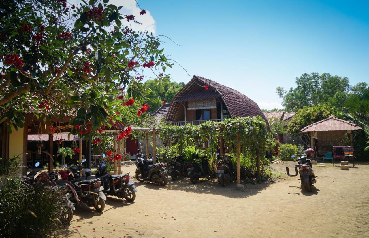 Apartament Harry'S Ocean House Pacitan Zewnętrze zdjęcie
